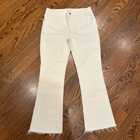 Frame Crop Mini Boot - Picture 5 of 12